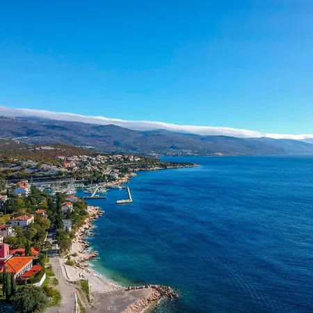 Mit Balkon Und Meerblick By Interhome Διαμέρισμα Novi Vinodolski